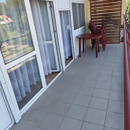 Yvette Apartman Cserkeszolo